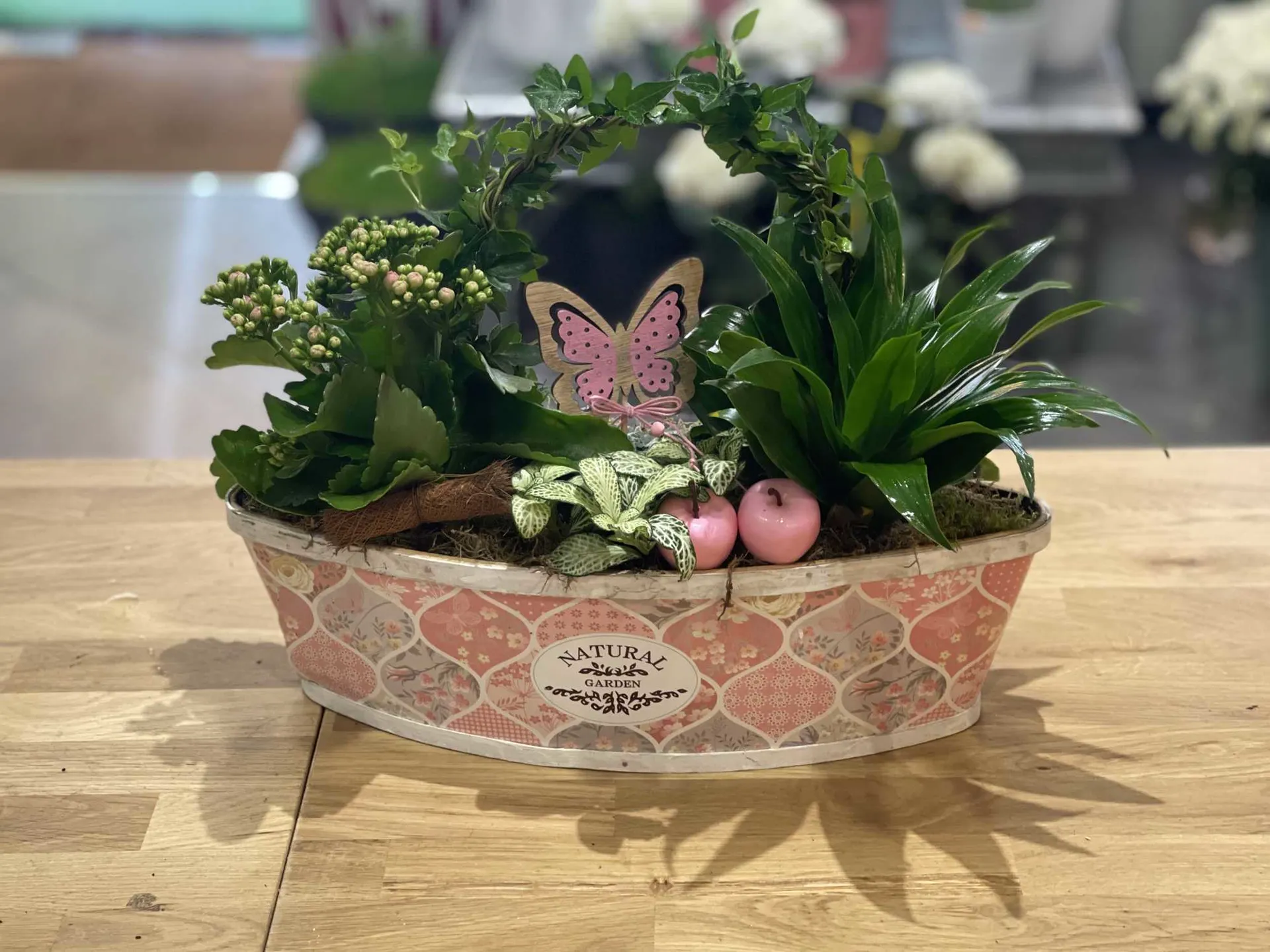 Roses et fleurs coupées